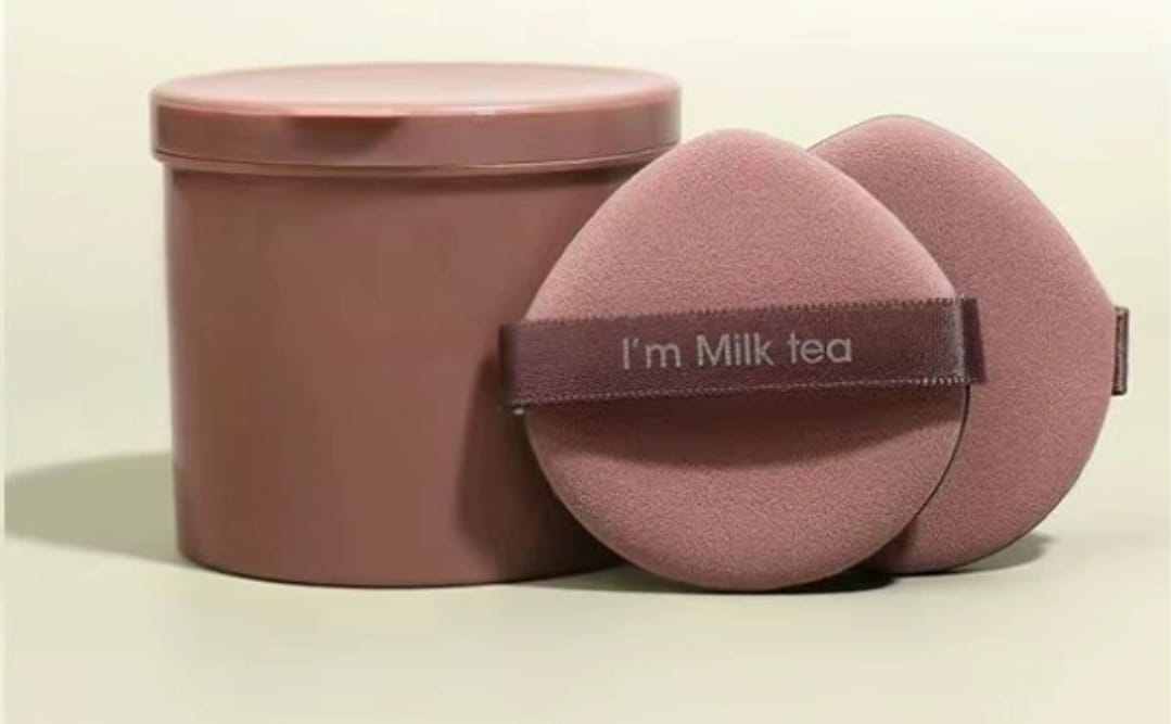 Makeup powder puff air cushion set in brown