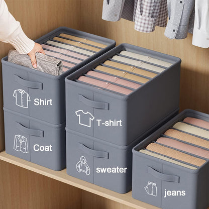 Wardrobe organizer that saves space