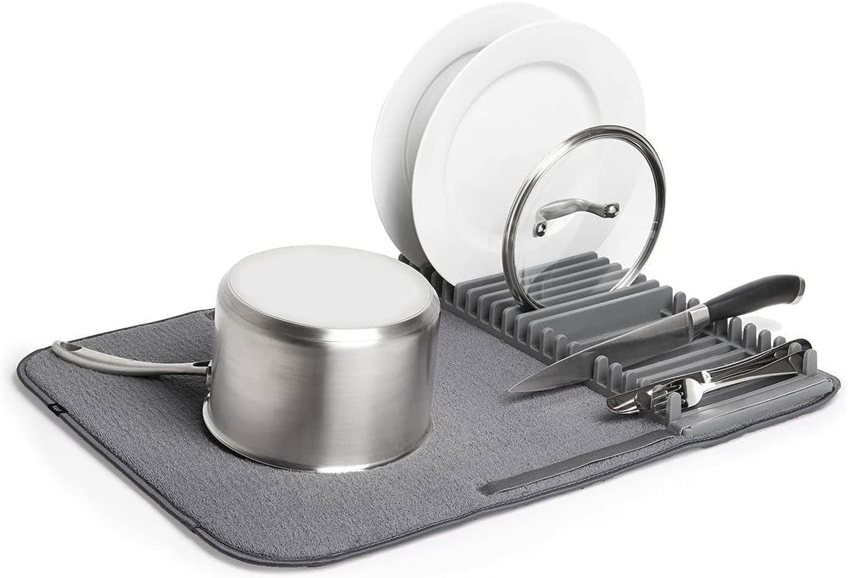 Space-saving dish drying rack