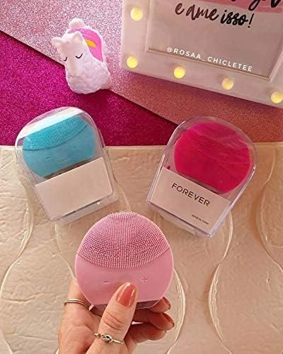 Electric facial cleansing brush for deep cleansing