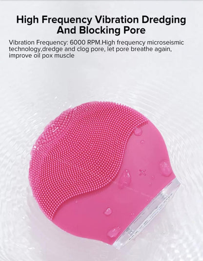 Waterproof facial cleansing device