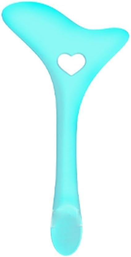 Eyeliner and mascara aid tool in blue