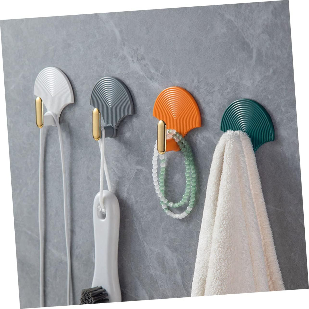 Fan-shaped adhesive hooks, 4 pieces