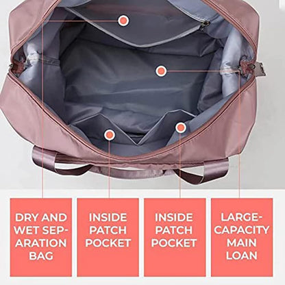 Lightweight 41 x 24 x 31 cm duffel bag that weighs 0.4 kg and carries up to 30 kg