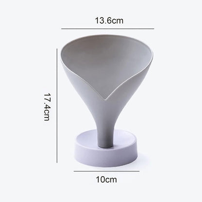 Modern kitchen utensil holder