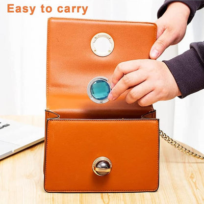 Purse holder for restaurants and cafes