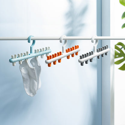 Hanger with clips for underwear and small clothes