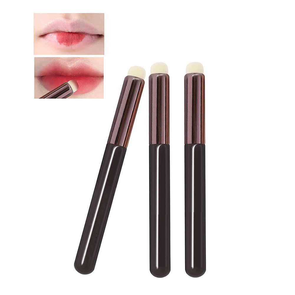 Lip smudge brush for gradient lips