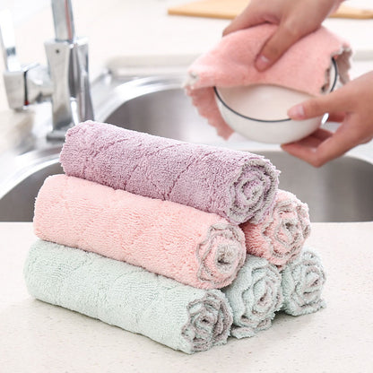 Microfiber cleaning towels in pink, purple and green, 13 x 23 cm