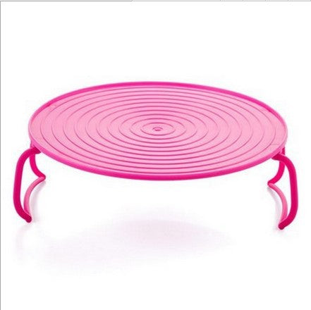 Microwave plate holder in pink