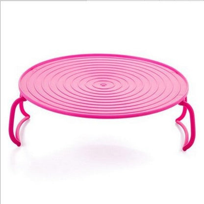 Microwave plate holder in pink