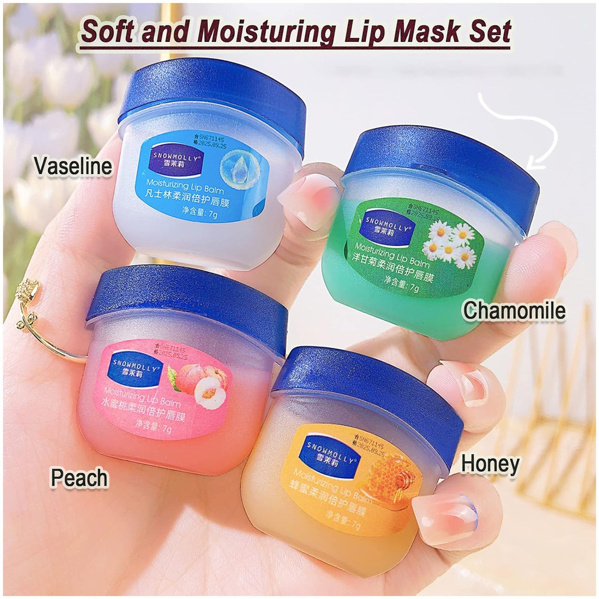 Moisturizing mini lip balms