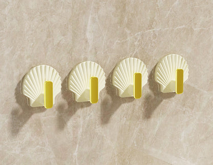 Shell design adhesive hooks in beige