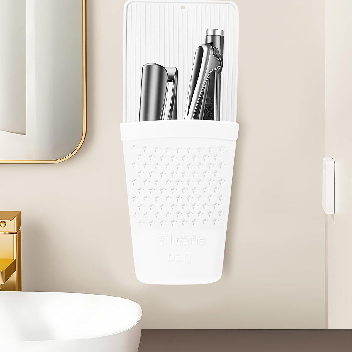 Silicone curling iron holder in white