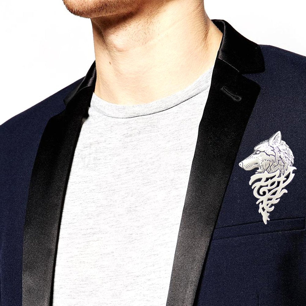 Suit pin brooch, wolf design