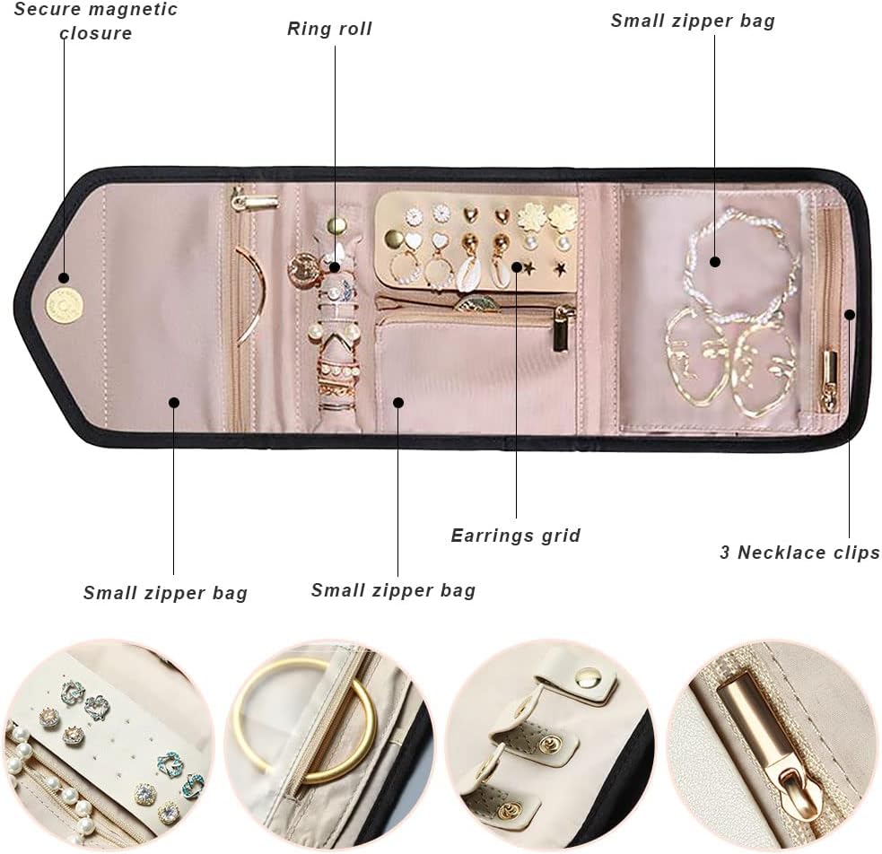 Hanging travel jewelry organizer bag