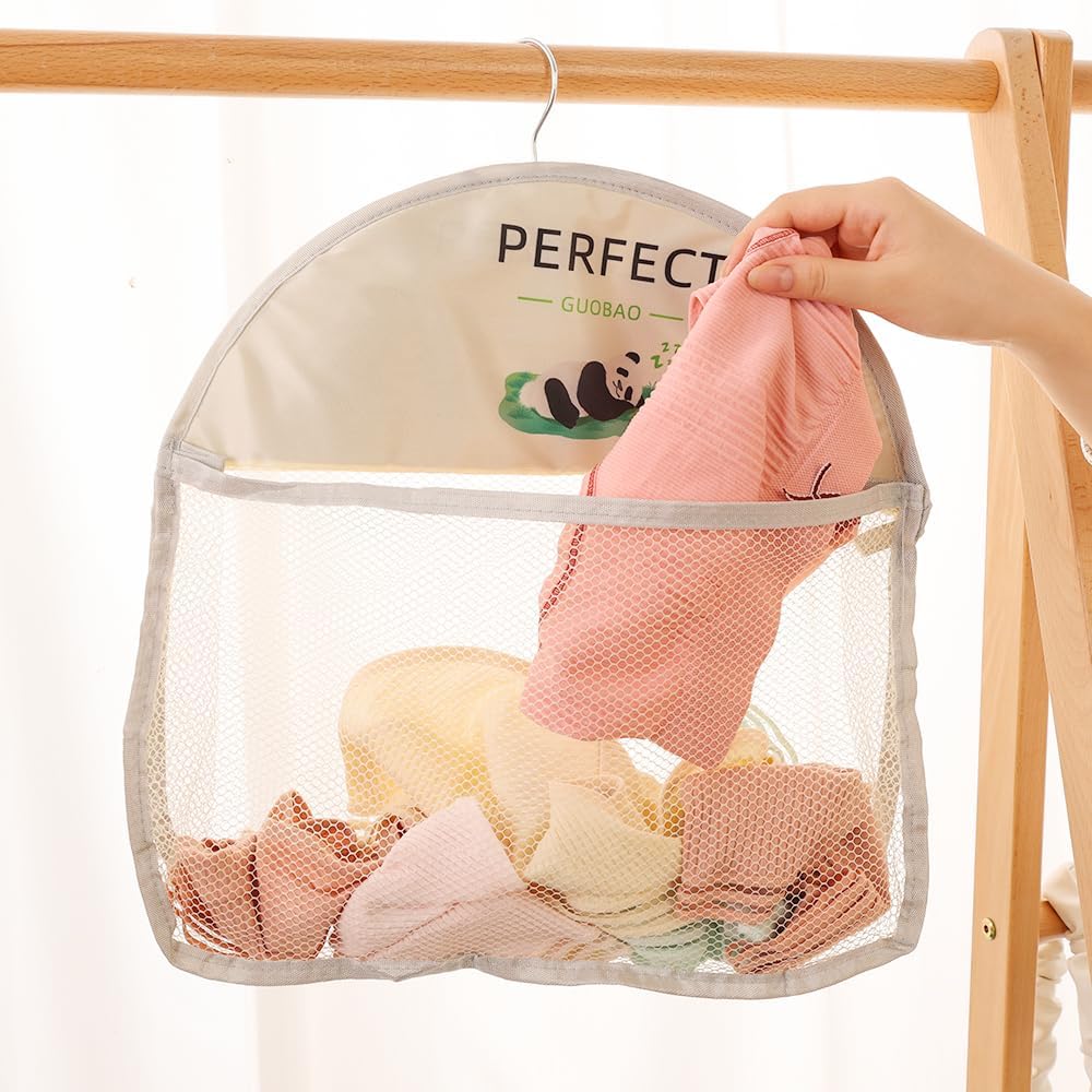 Breathable hanging storage bag