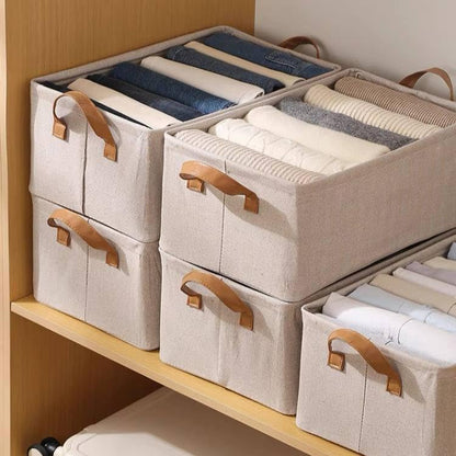 Wardrobe box for seasonal clothes